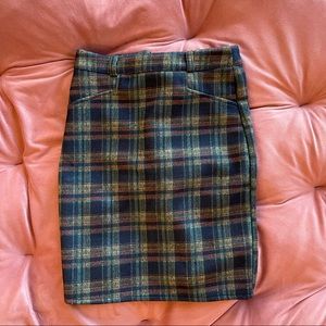 Dark academia checkered pencil skirt